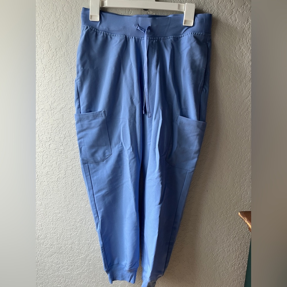 Mandala blue scrub joggers petite small